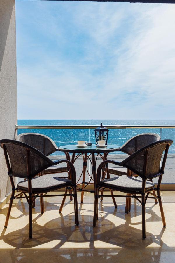 Sofi Residence Promenada Navodari Bagian luar foto