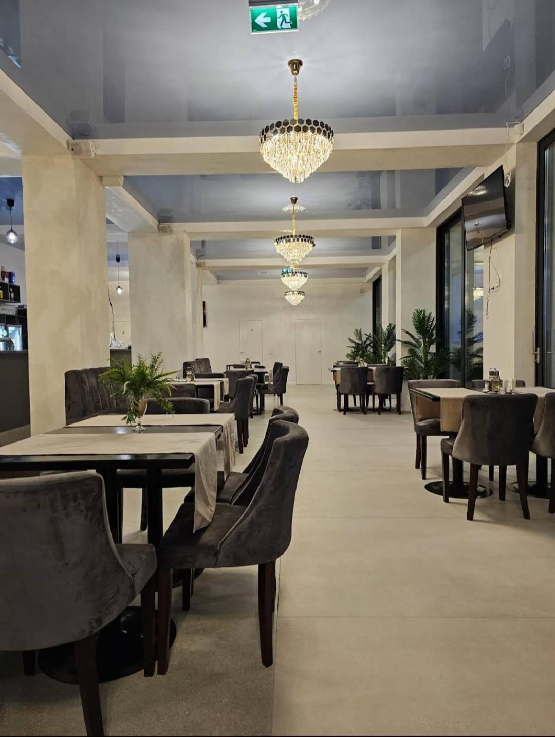 Sofi Residence Promenada Navodari Bagian luar foto